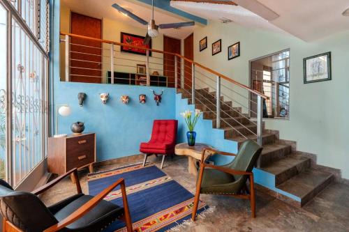 Luis Jimenez Figueroa Villa | Casa Tiptón - Artsy in the City