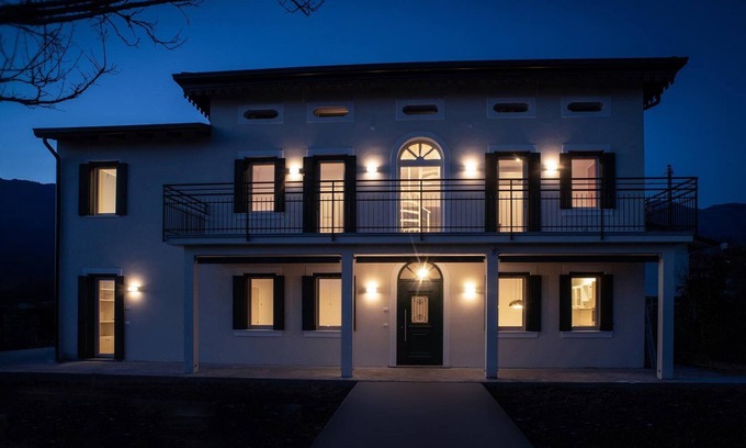 Polcenigo Apartamento | Casa Titti Polcenigo - Accommodation Country Comfort and natural beauty wood tones