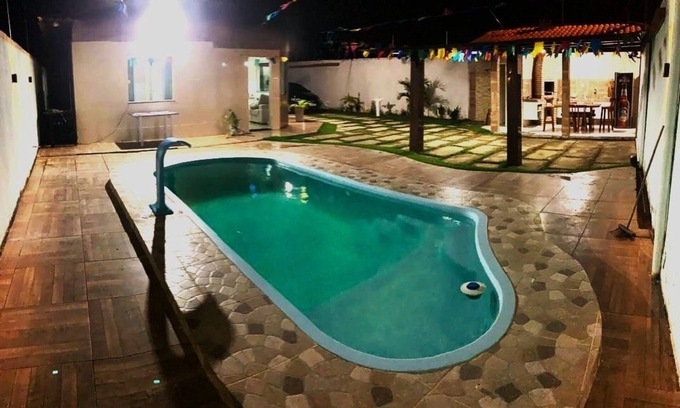 Estancia Casa | Casa top com Piscina a Menos de 100 Metros da Lagoa Azul