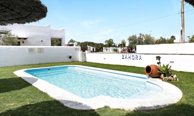 Zahora Casa | Casa Trafalmar con piscina exterior