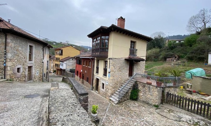 Infiesto Casa | Casa Triana, lugar idóneo para 4 o 6 huéspedes.