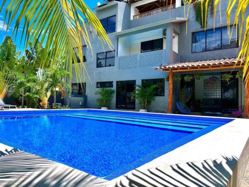 Barra de Colotepec Casa | Casa Tsuki Moderna y Elegante en Punta Zicatela