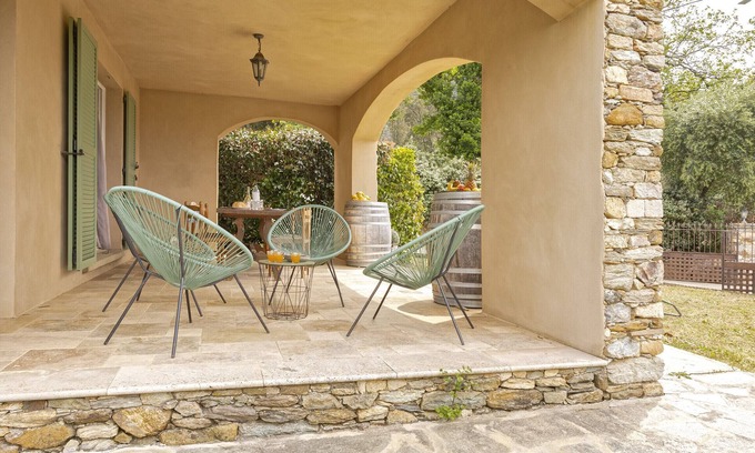 Barbaggio Apartamento | Casa U Castagnettu, renovated apartment in the vineyards of Patrimonio