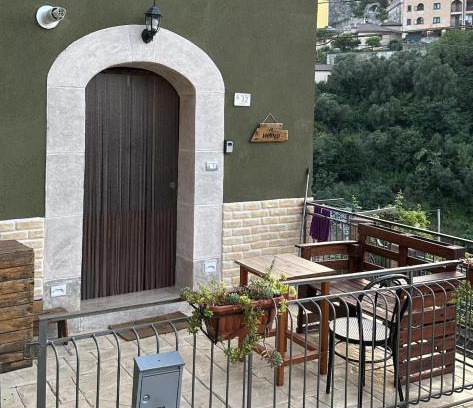 Oliveto Citra Apartamento | Casa Vacanze Il Vicolo - Oliveto Citra