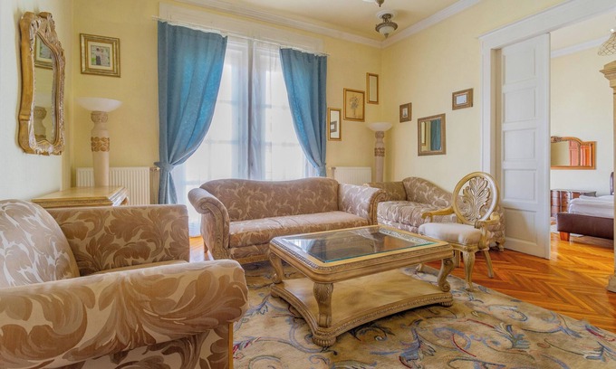 Lagymanyos Apartamento | Casa Vacations