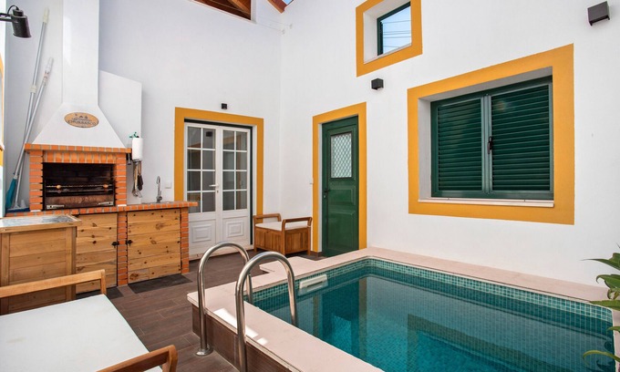 Cartaxo Villa | 'Casa Valada My Land' con piscina compartida, Wi-Fi y aire acondicionado
