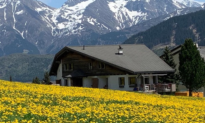 Sedrun Apartamento | Casa Valtgeva