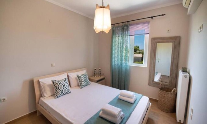 Lefkada Town Apartamento | Casa Vardani 3 Modern Central Apartment