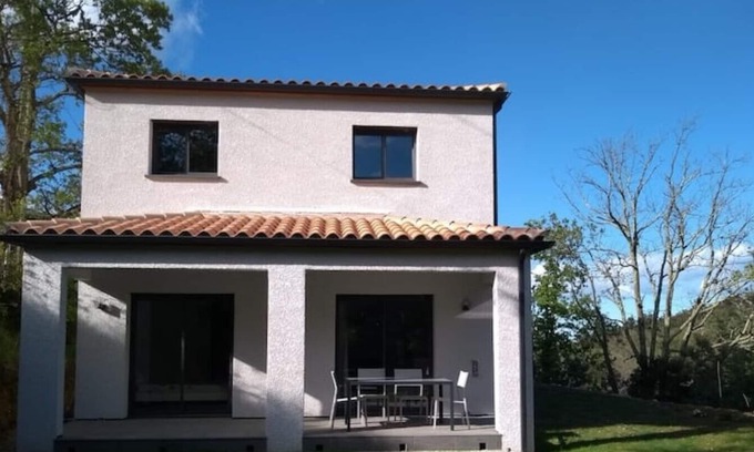 Montesquieu-des-Alberes Apartamento | Casa Vilallonga - Elise apartment - with terrasse and garden