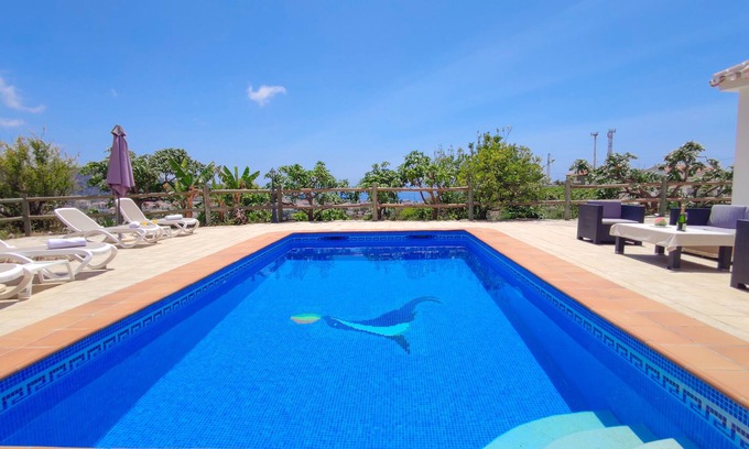 Torrox Cabaña | Casa Rural Villa Arylex