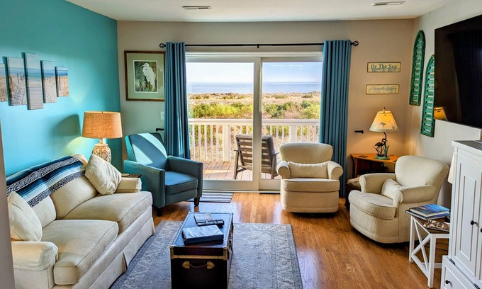 Oceanmarsh Subdivision Condominio | Casa Wanderlust at Harbor Island #K204