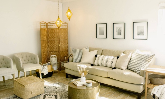 Greenacres Apartamento | CASABLANCA - Moroccan Inspired Apartment in SW