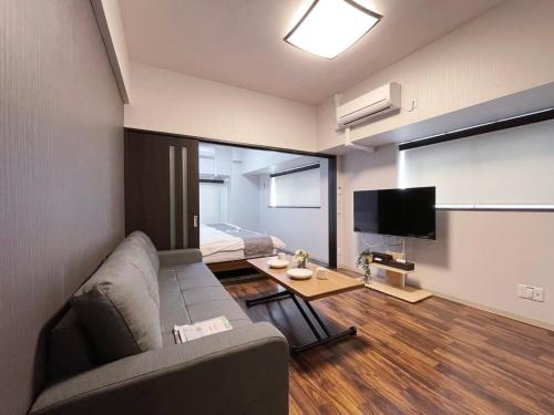 Hiroshima City Centre Apartamento | Casaen - Brand New 1BR Apt Near Hondori Shopping District For 6 Ppl