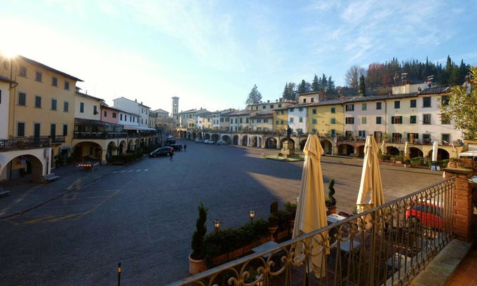 Greve in Chianti Casa | casagreve - stylish house in Tuscan village - breathtaking view from its terrace