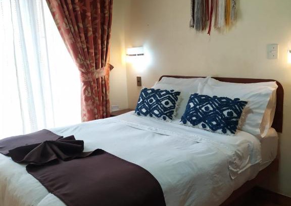 El Tambo Hotel | CasaHotel Centro - Huancayo