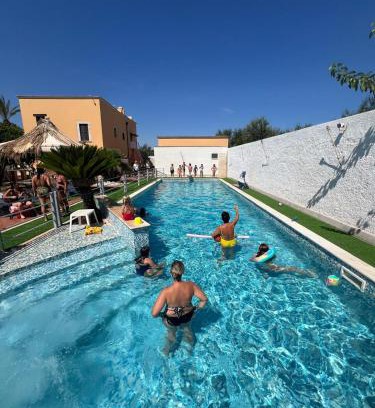 Bisceglie Casa | Casal Mastro appartamenti e camere con piscina