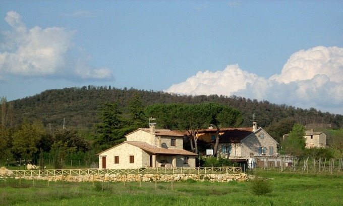 Amelia Villa | Casale e piscina immersi nella natura