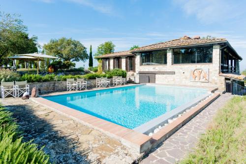 Castellina in Chianti Villa | Casale Cipressi