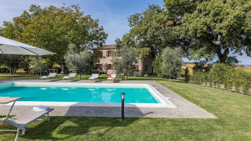 Orvieto Villa | CASALE LE TRE QUERCE 8&1, Emma Villas