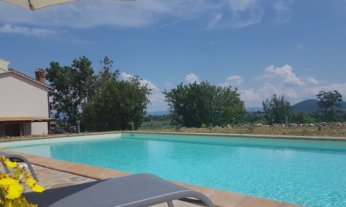 Panicale Villa | Casale Rosie '3 DORMITORIOS + 4 BAÑOS COMPLETOS + WIFI + PISCINA PRIVADA