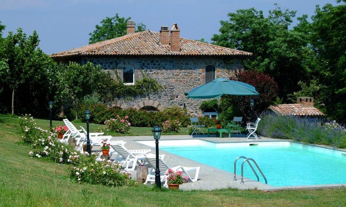 Orvieto Casa | Casale sovrastante il lago-Collina Blu