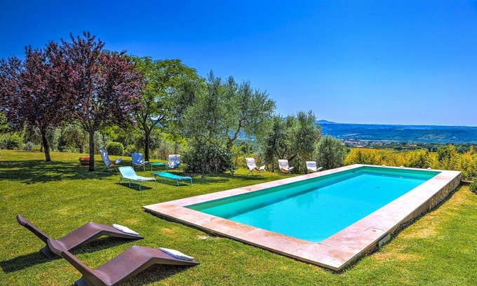 Mugnano in Teverina Villa | Casale Tre Cipressi 10, Emma Villas