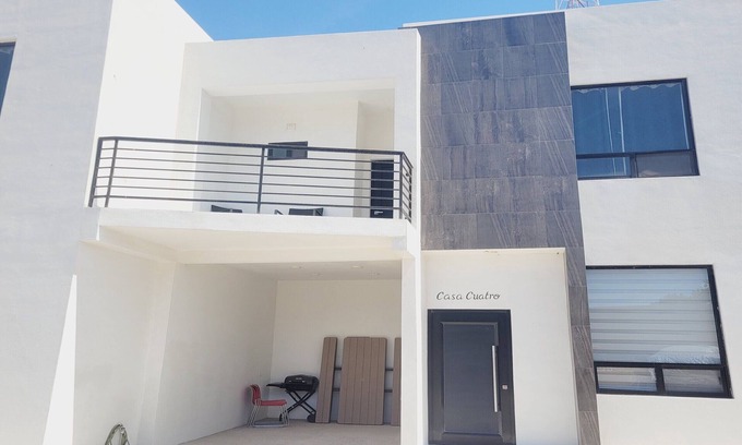 Ferrocarrilera Condominio | Casamar 4 by Kivoya