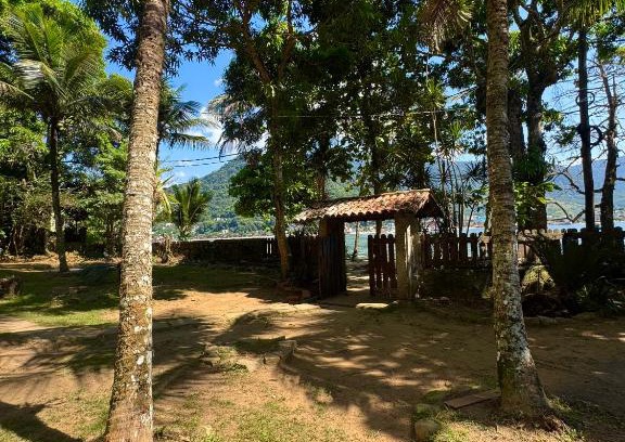 Mangaratiba Casa | Casarão Pé na Areia