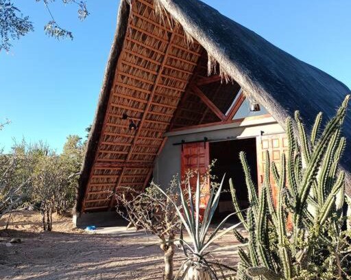El Sargento Chalet De Esquí | Casas Culebra, Cabaña Desierto