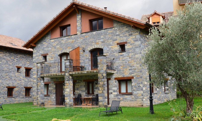 Puertolas Casa | Casas la Ribera 6 pax Extra. Ordesa. nº9