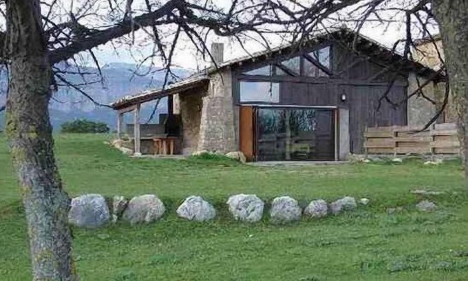 Lladurs Cabaña | Casa rural independiente de 4 plazas en la provincia de Lérida. de fácil acceso.