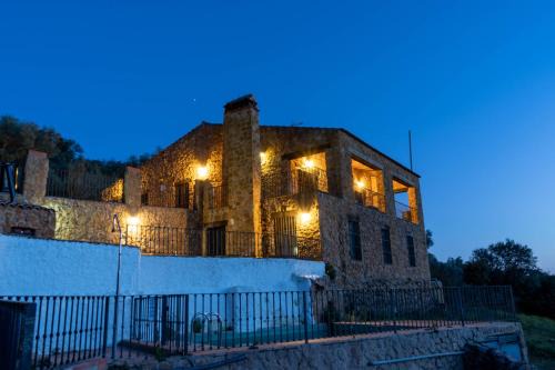 Fuentes de Leon Casa | Casas Rurales Las Cuevas El Rincón