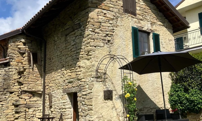 Murazzano Cabaña | Casavabene Casina Capriolo - charming tiny house with tranquility and nature