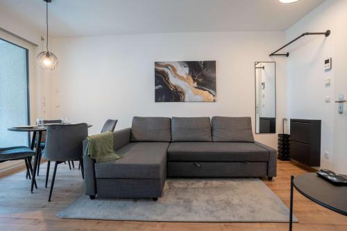Boeblingen Apartamento | CasaVia BB03 with parking up to 4 people kitchen central