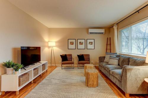 Redmond Casa | Cascade Comfort