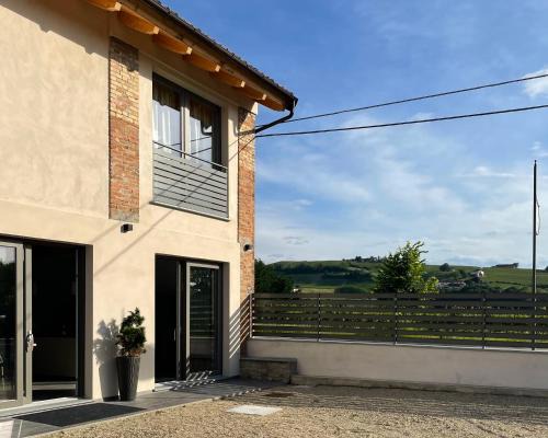 Coazzolo Casa | Cascina Ricardin