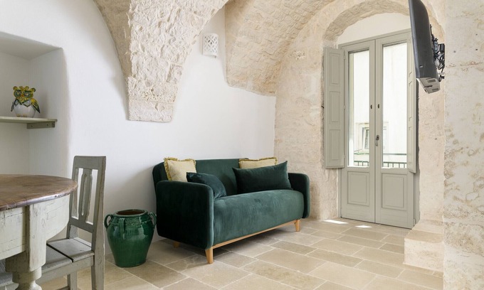 Old Town Cisternino Apartamento | Casetta Wilma by Wonderful Italy