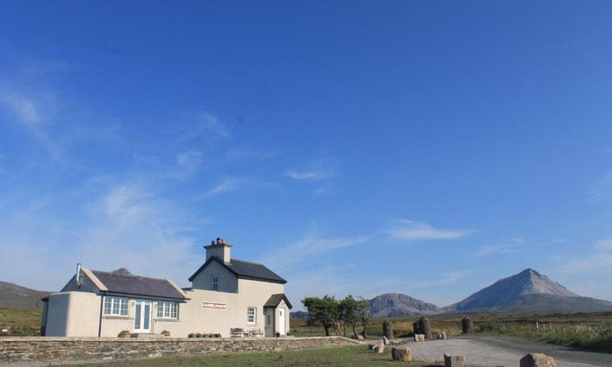 Donegal Cabina | Cashelnagor Railway Station