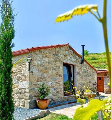 Chantada Casa | Casiña Raíz Entre viñas y cielo Ribeira Sacra