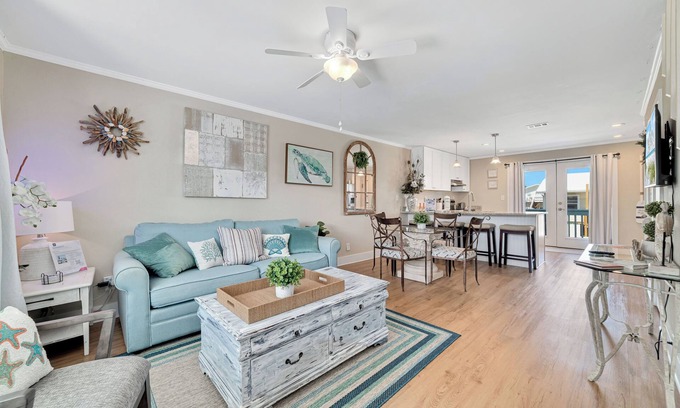 Gulf Shores Casa | Casi Cielo Unit A by Liquid Life