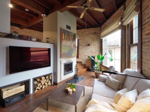 Cajide Casa | Casita de la plaza Lugás