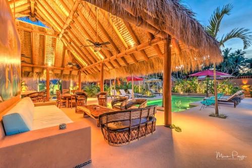 Ixtapa - Zihuatanejo Casa | Casita Linda, a luxury house near the beach!