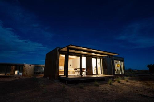 Elgin Cabina | Casitas at Los Milics