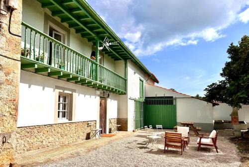 San Vicente de la Barquera Casa | Casona a 1km de la playa de Gerra