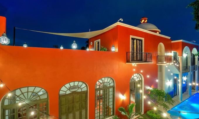 Centro Casa | Casona Sirenas, a family home in historical Merida