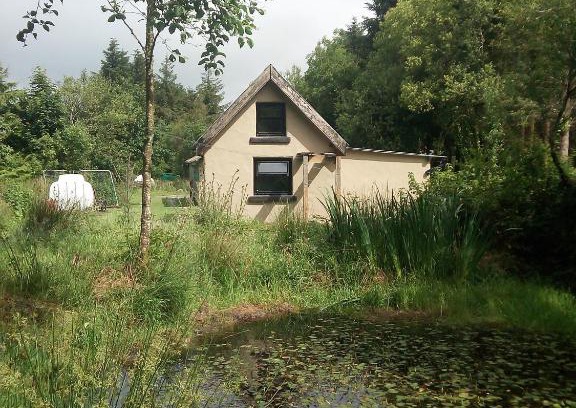 Ogonnelloe Casa | Castaway Cabin