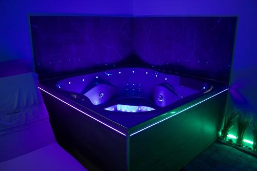 Pont-du-Chateau Casa | Castel Room