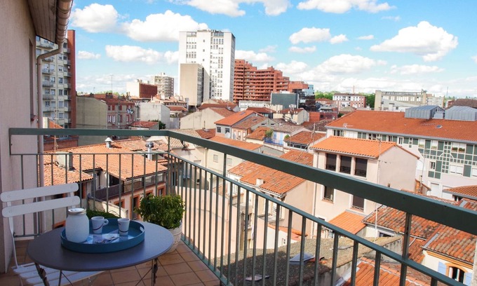 Les Chalets - Saint-Aubin - Saint-Etienne Apartamento | Castellane - 40m² avec balcon et parking