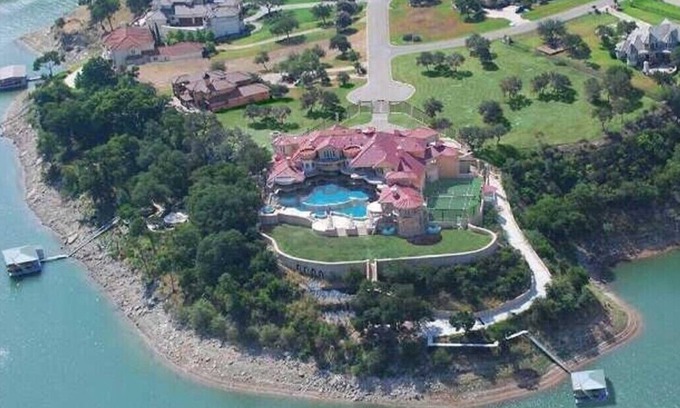 Spicewood Casa | Castello Sul Lago on Lake Travis