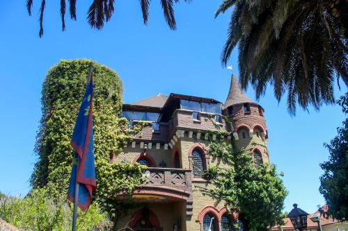 Vina del Mar Hotel | Castillo Medieval